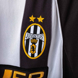 Juventus Lotto Fastweb Thuram 21 2002/2003 Home Shirt