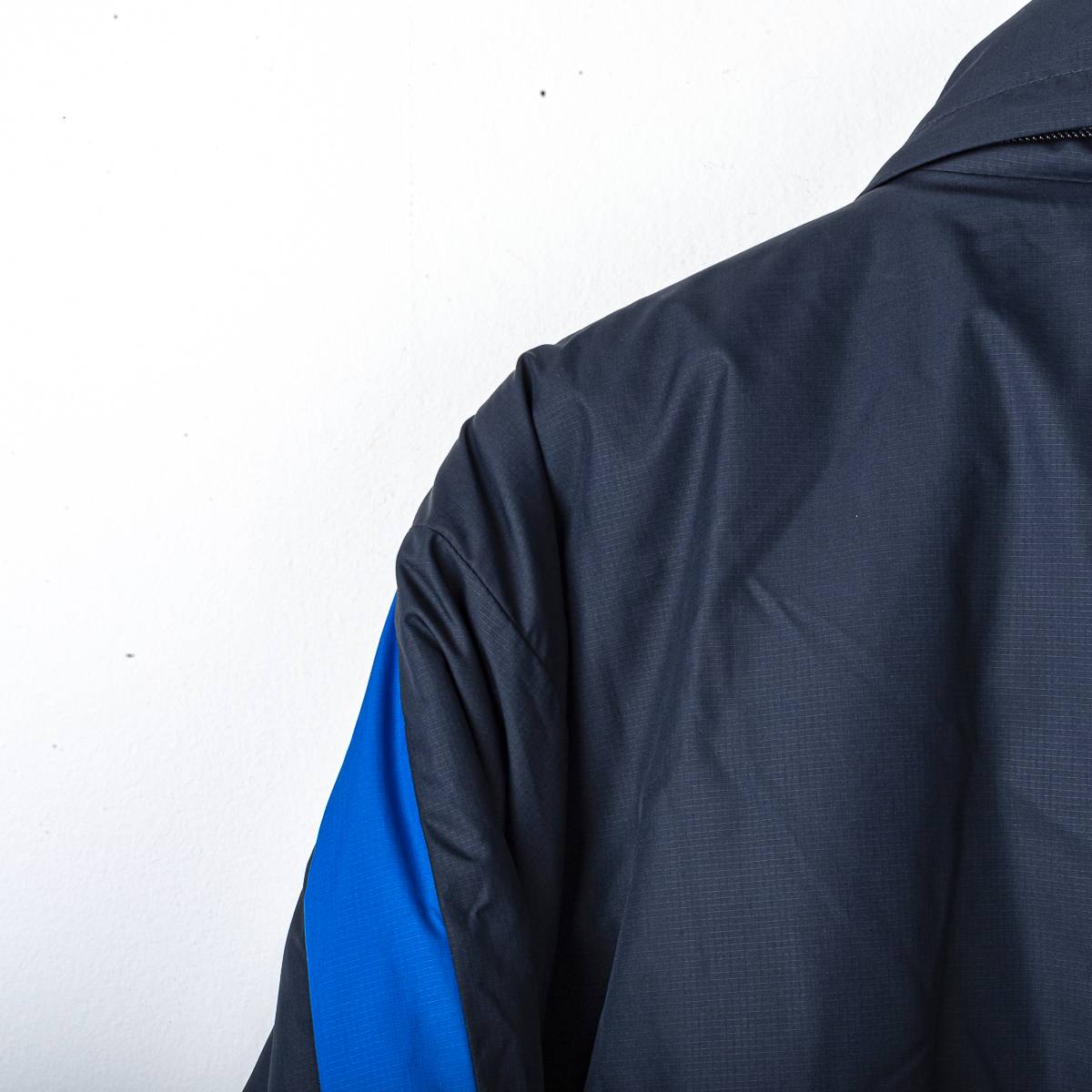 Nike Pirelli Inter Milan Black Jacket 2011/2012