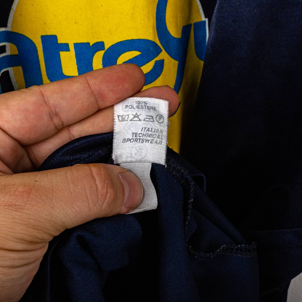 Hellas Verona Erreà Training Shirt 1998/1999