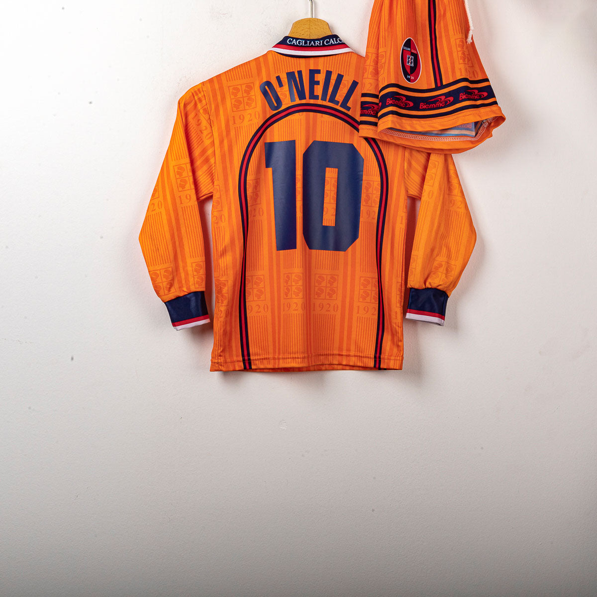 Kit bambino Third Cagliari Biemme O'Neill 10 1999/2000