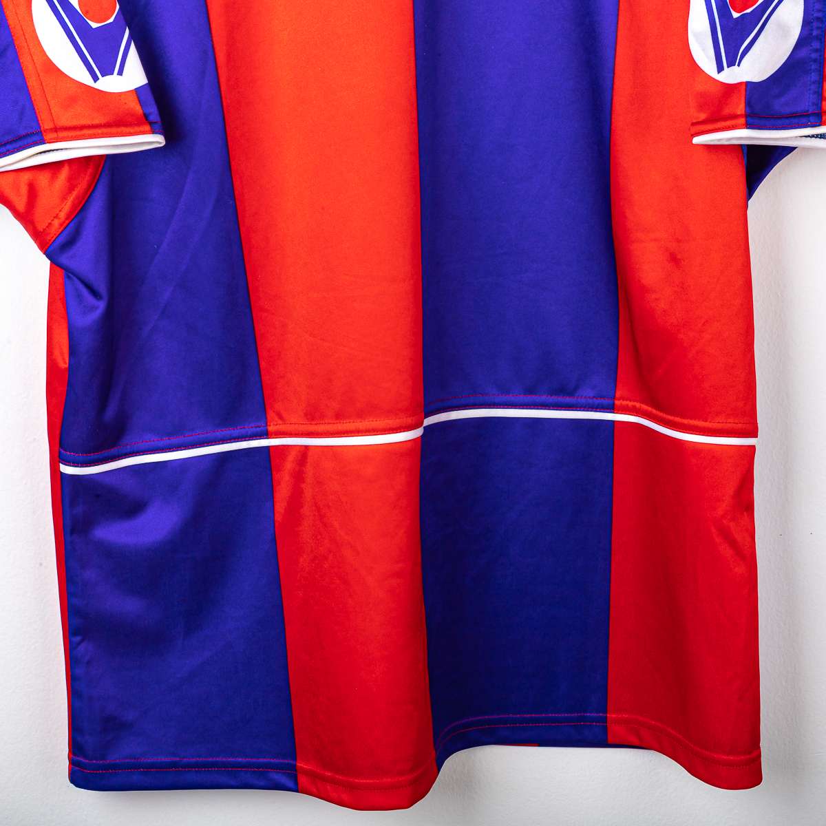 Bologna Macron Amica Chips 2004/2005 Home Shirt