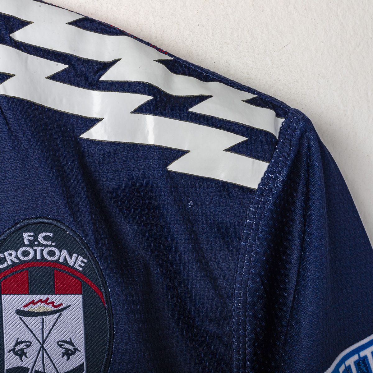 Maglia home Crotone Zeus De Giorgio 10 2013/2014