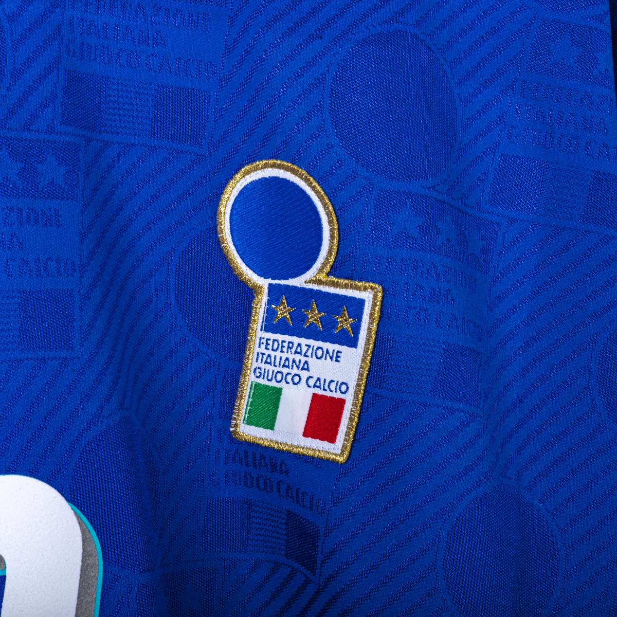 Italy Home Shirt Diadora Baggio 10 USA World Cup 1994