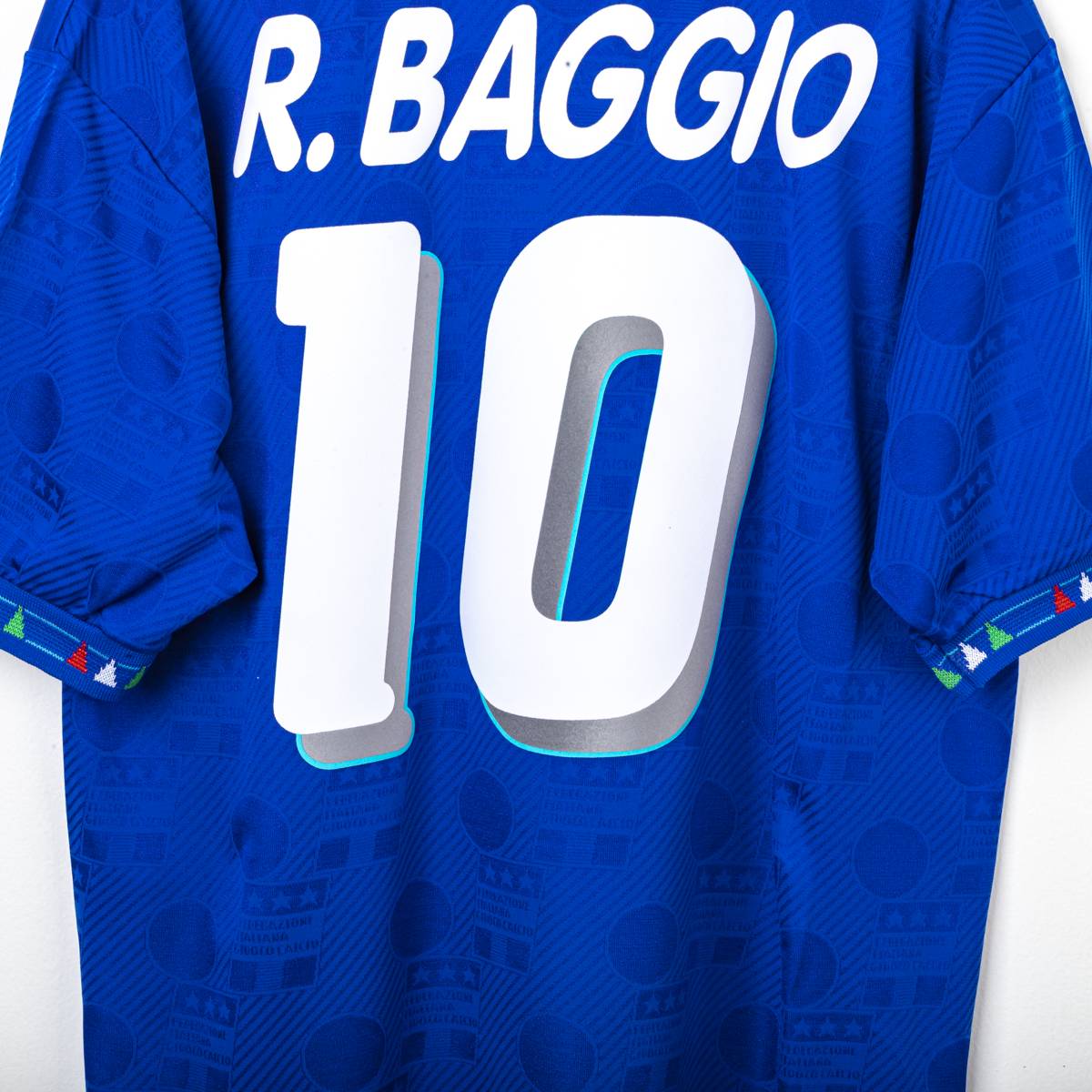Italy Home Shirt Diadora Baggio 10 USA World Cup 1994