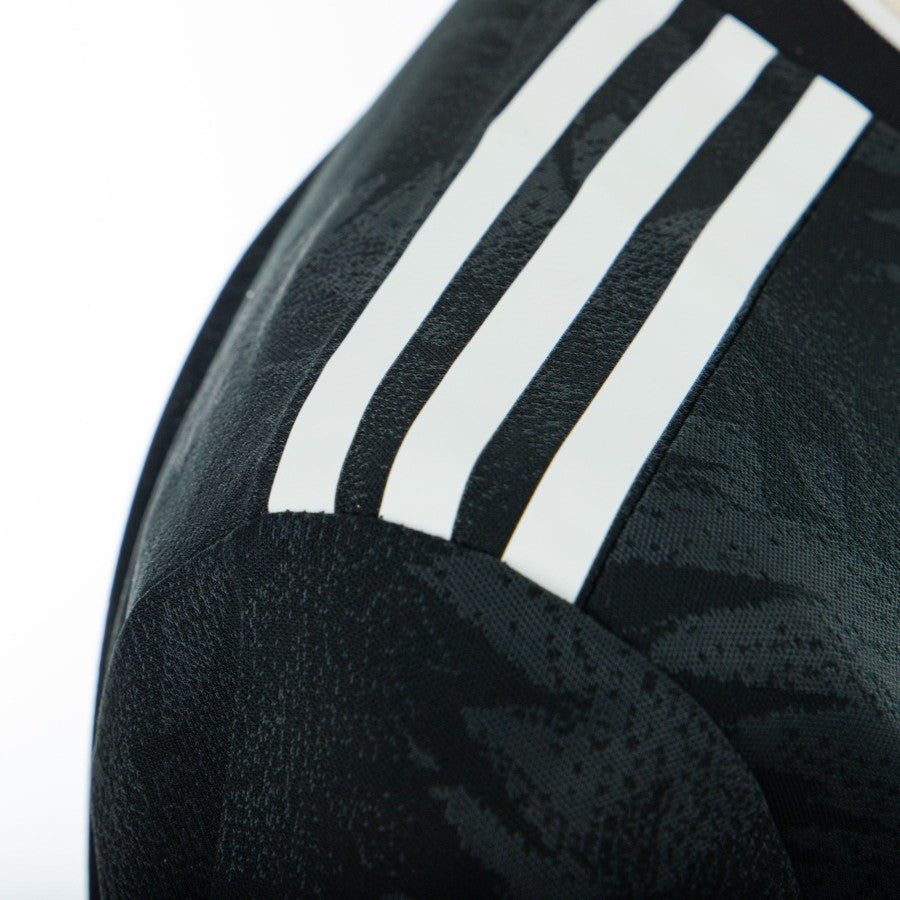 maglia away juventus adidas chiesa 7 2022/2023 autografata by ADIDAS - Home (10)