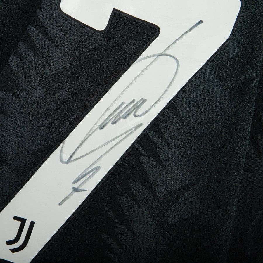 maglia away juventus adidas chiesa 7 2022/2023 autografata by ADIDAS - Home (12)