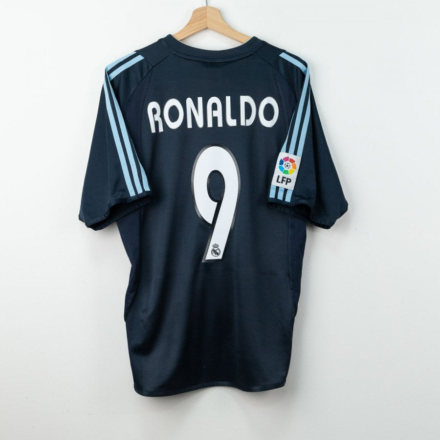 Maglia away Real Madrid Adidas Ronaldo 9 2004/2005 by ADIDAS - Home