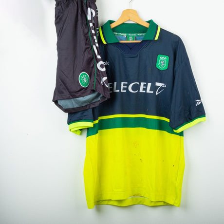 maglia e pantaloncini sporting lisbona reebook paulo teixeira 33 1999/2000 by ADIDAS