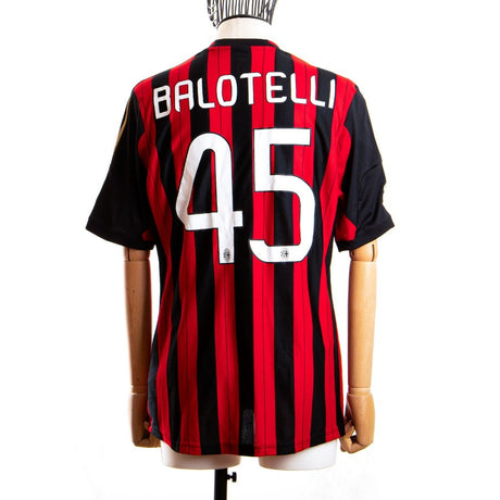 maglia home milan balotelli 45 2013/2014 by ADIDAS - Home