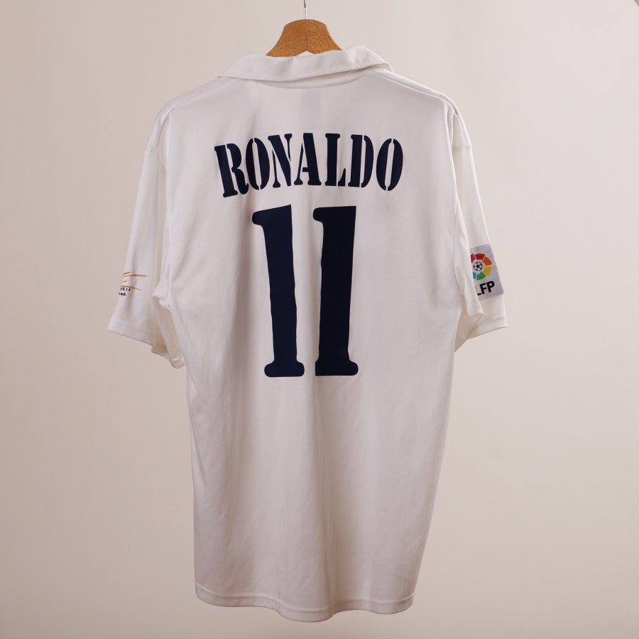 Maglia home Real Madrid centenario Ronaldo 11 2002/2003   by ADIDAS - Home