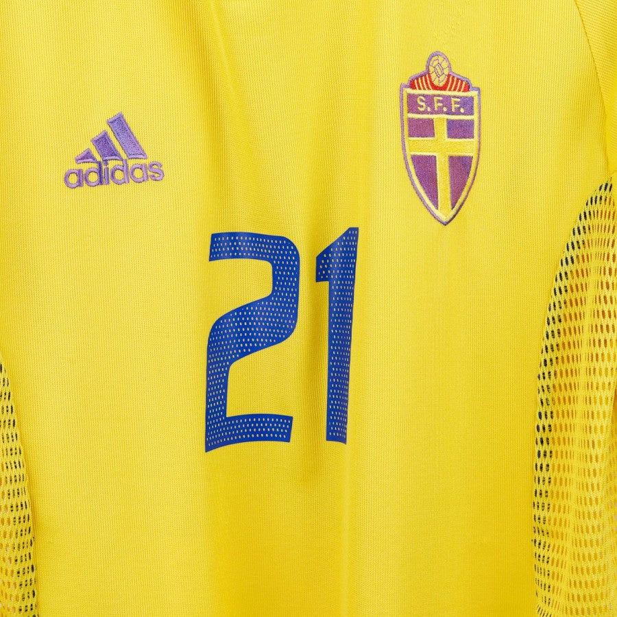 Maglia Home Svezia Adidas Ibrahimovic 21 2002 by ADIDAS - Home (15)