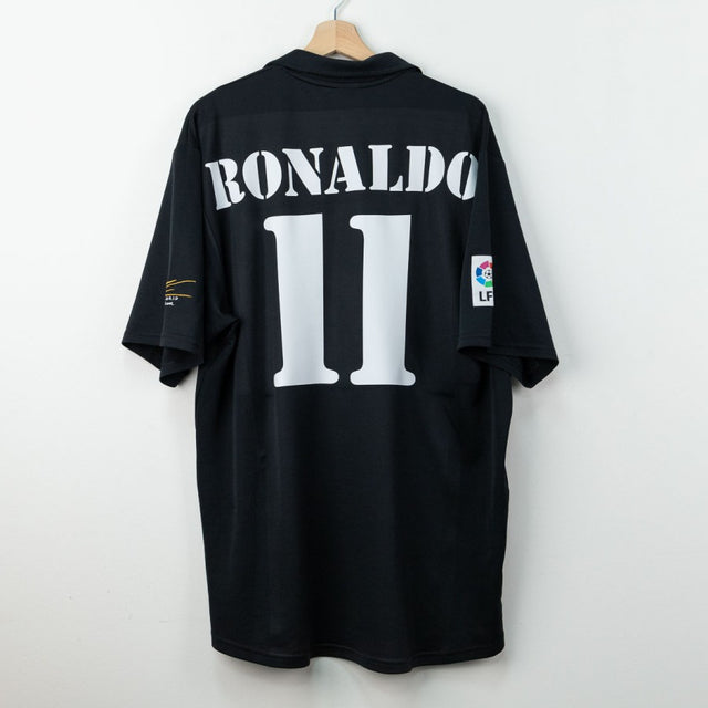 Maglia Real Madrid Centenario Ronaldo 9 2001/2002 by ADIDAS - Home