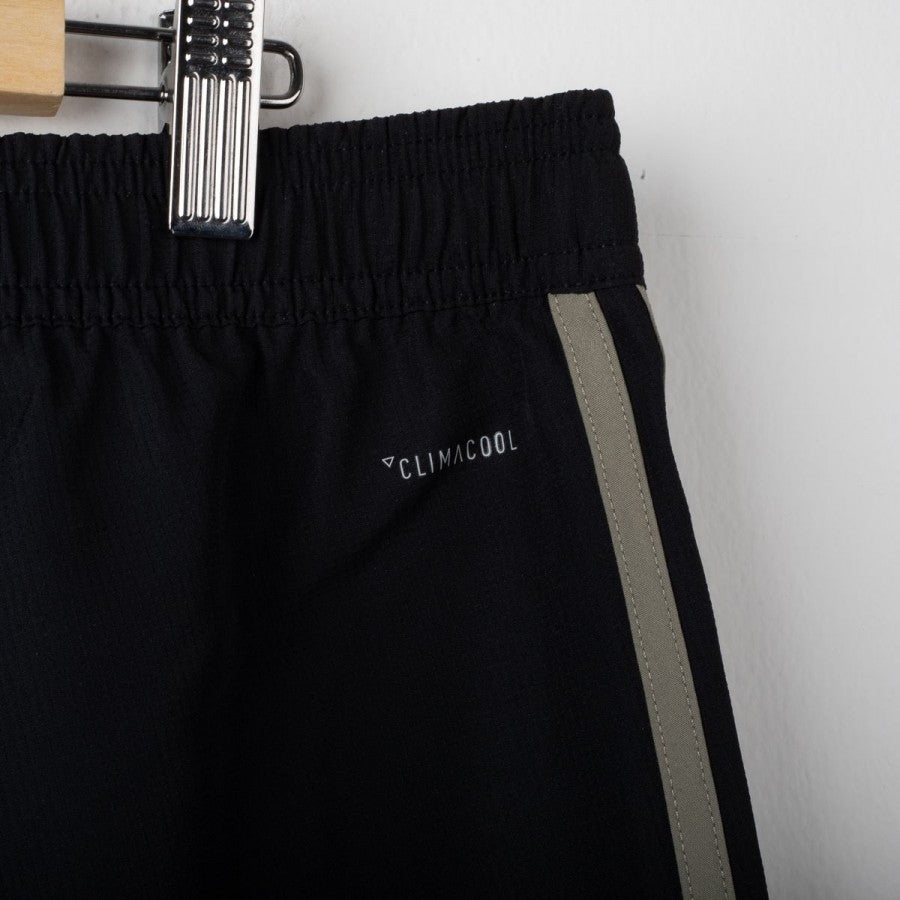 Pantaloncini Juventus Adidas N°7 2017/2018 by ADIDAS - Home (4)