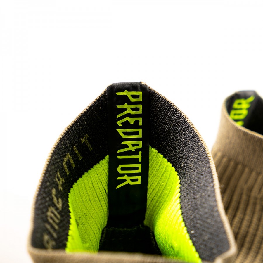 scarpe da calcio adidas grigie originali di gianluigi donnarumma by ADIDAS - Home (3)