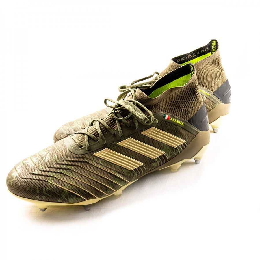 scarpe da calcio adidas grigie originali di gianluigi donnarumma by ADIDAS - Home