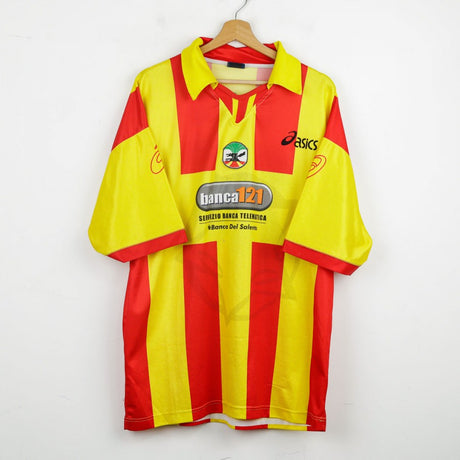 maglia home lecce Greco 29 1999/2000 by ASICS - Home (2)
