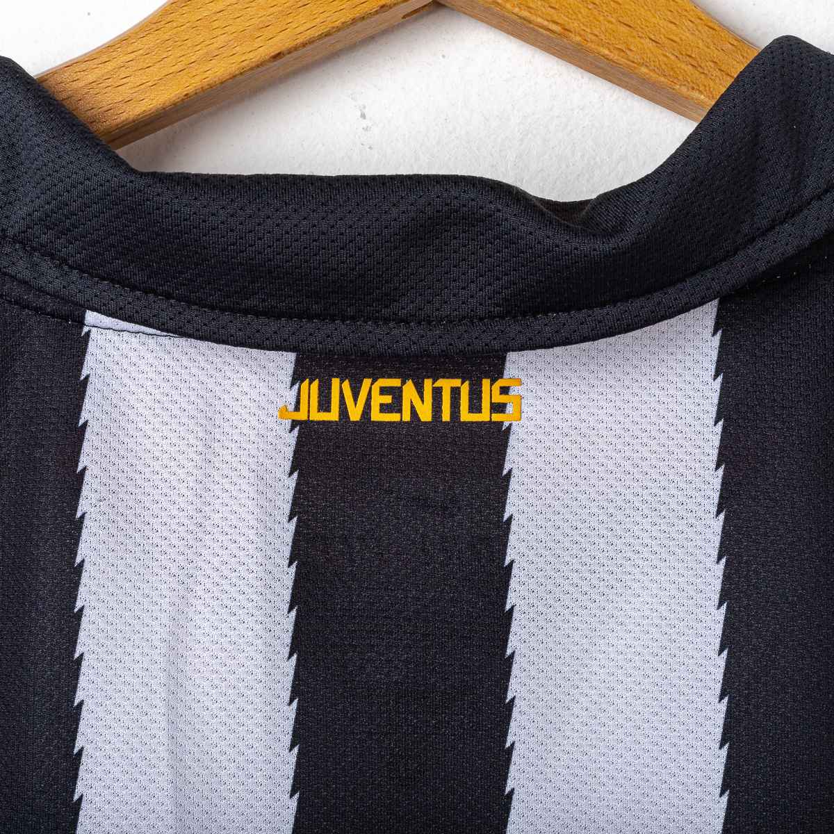 Juventus Nike BetClic 2010/2011 Home Shirt