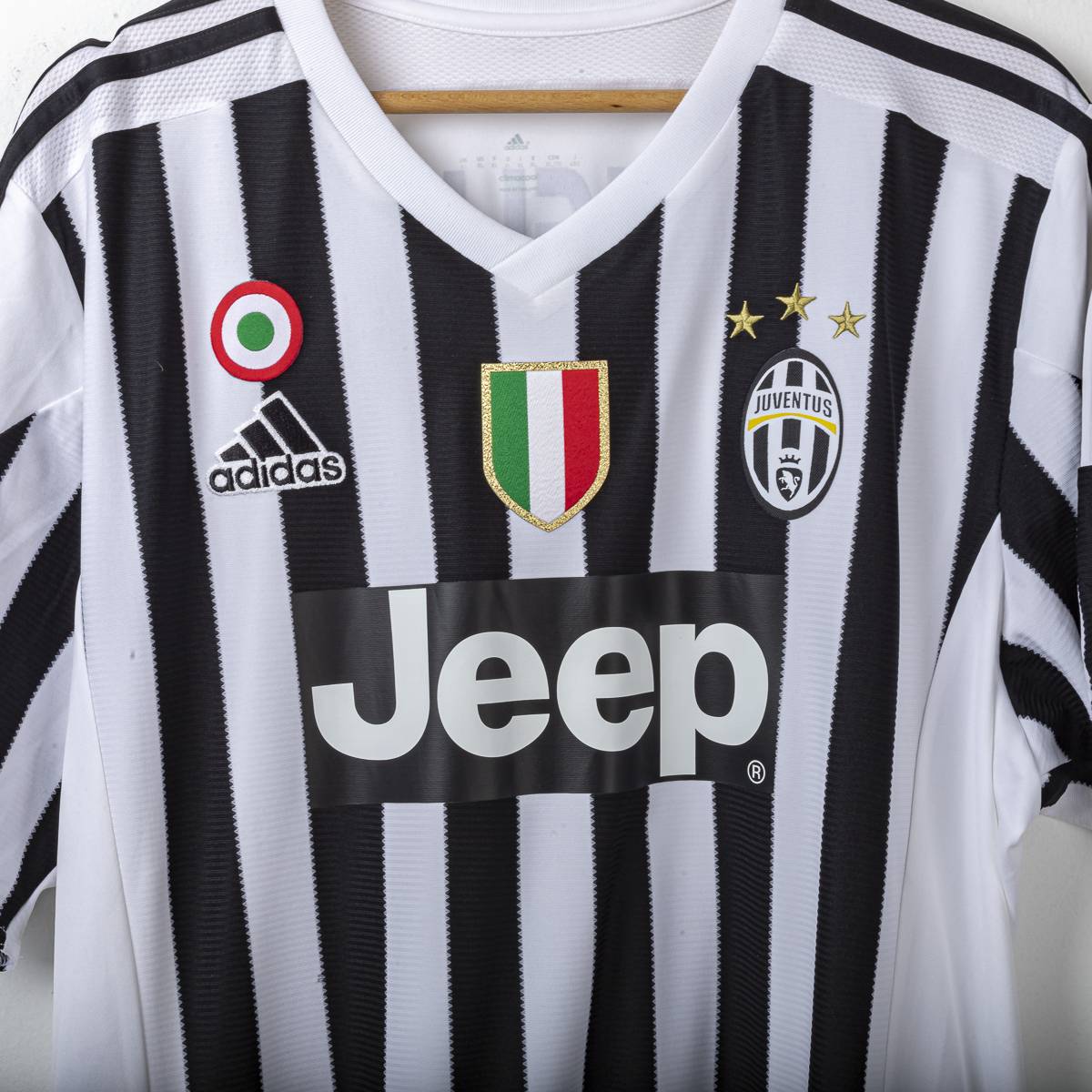 Maglia home Juventus Adidas Jeep Chiellini 3 2015/2016