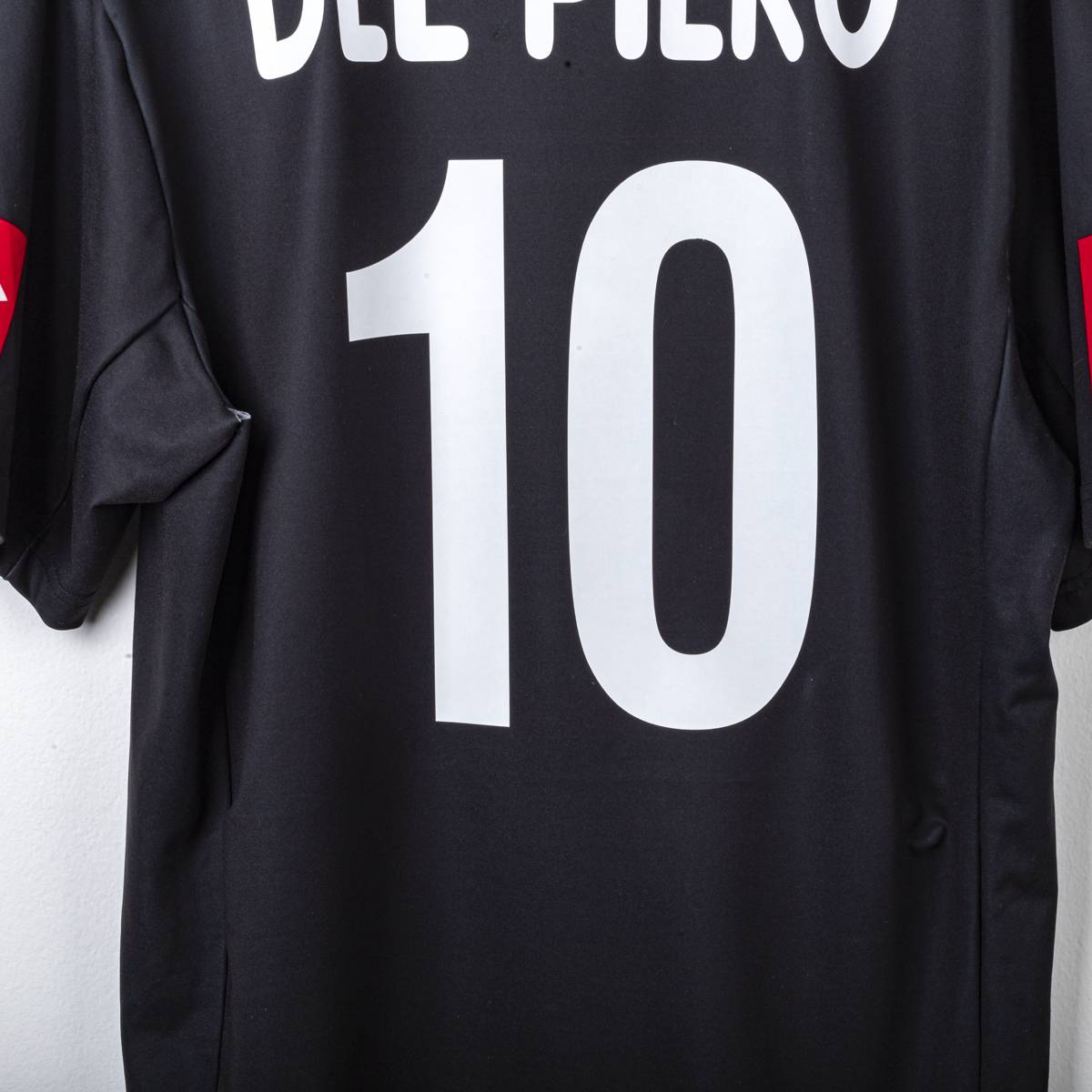 Juventus Lotto Fastweb Del Piero 10 2001/2002 Away Shirt