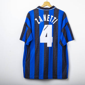 Inter Umbro Pirelli Zanetti 4 1996/1997 Home Shirt