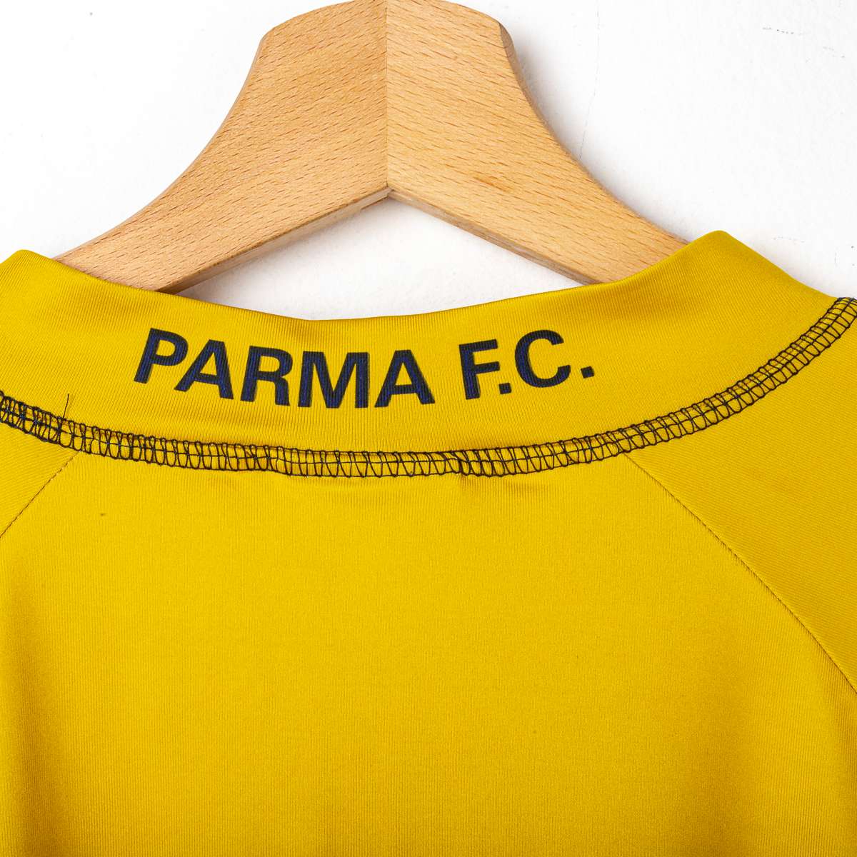 Parma Errea Tecnocasa 2005/2006 Away Shirt