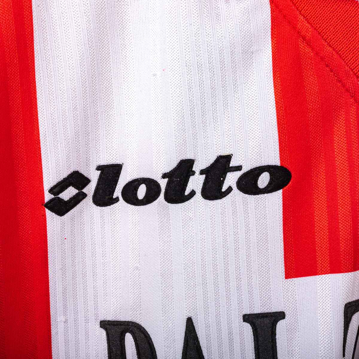 Vicenza Lotto Luiso 9 1997/1998 Home Shirt