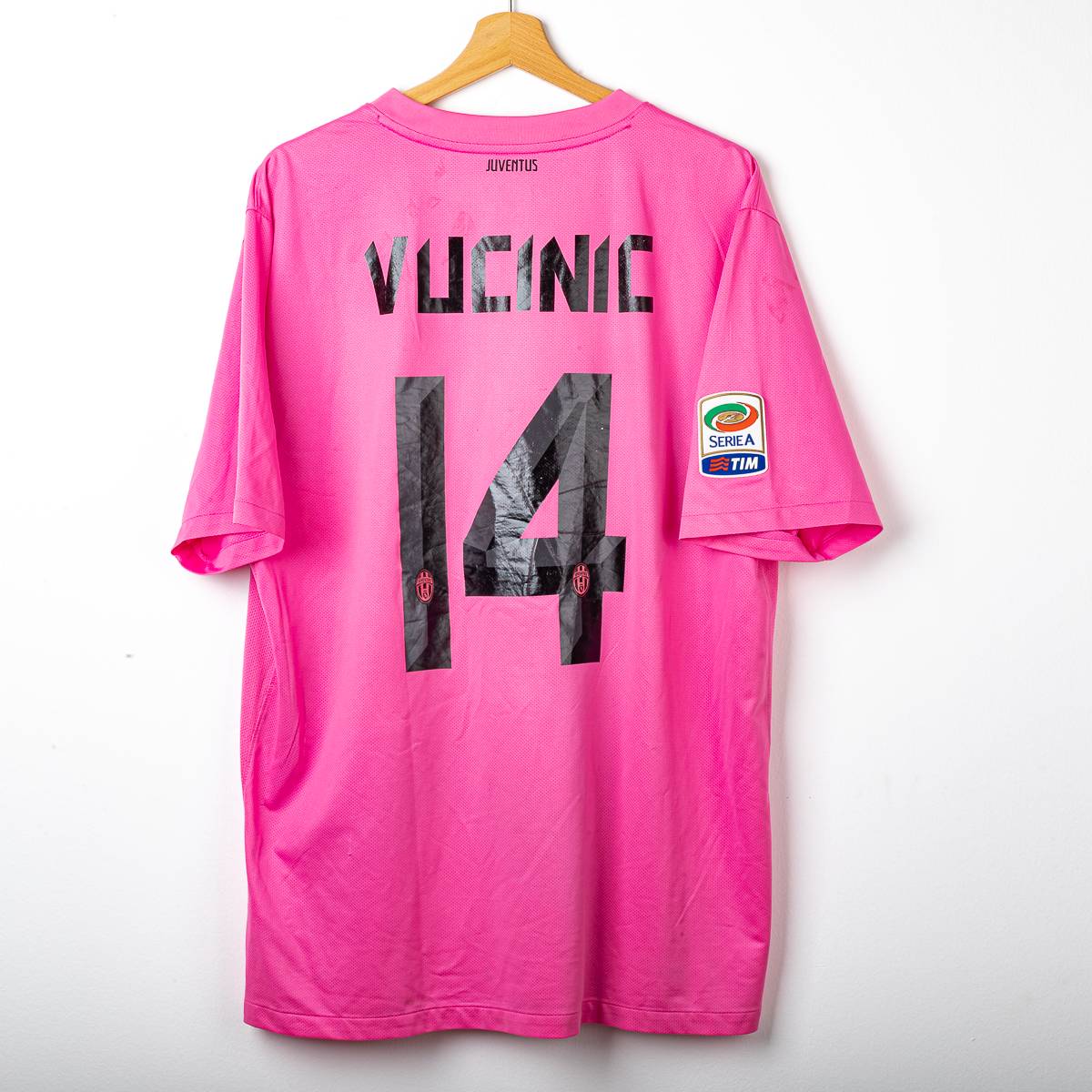 Juventus Nike Vucinic 14 2011/2012 Away Shirt