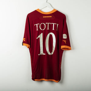Cofanetto Maglia Home Roma Diadora Totti 10 2006/2007 Limited Edition by DIADORA - Home (2)