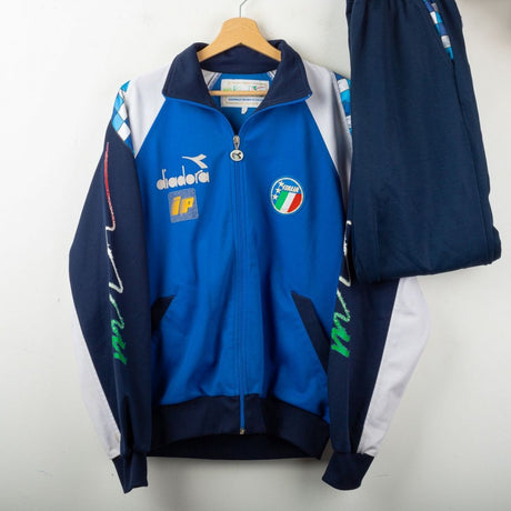 Tuta Italia Diadora IP 1990 by DIADORA - Home