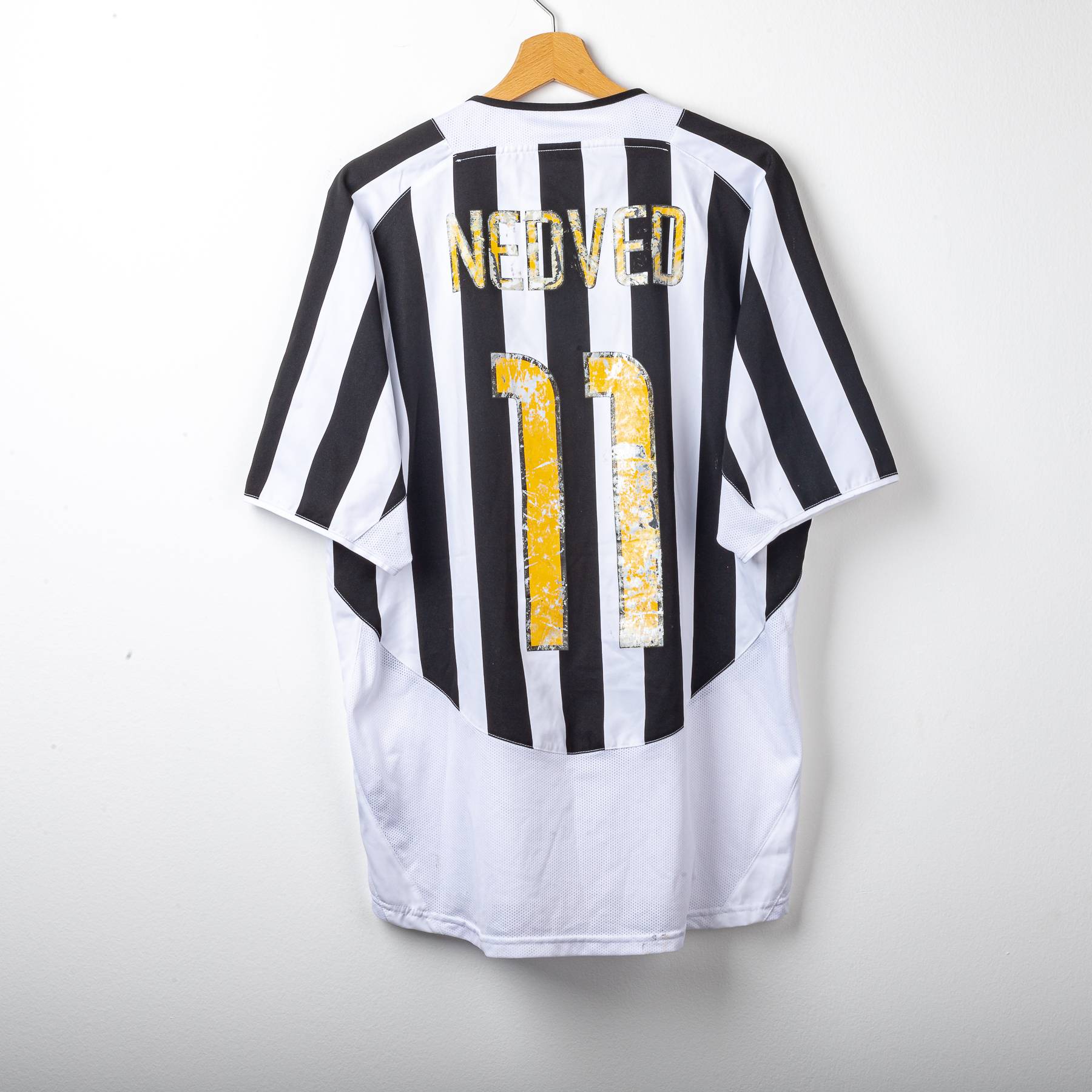 Juventus Nike Nedved 11 2003/2004 Home Shirt