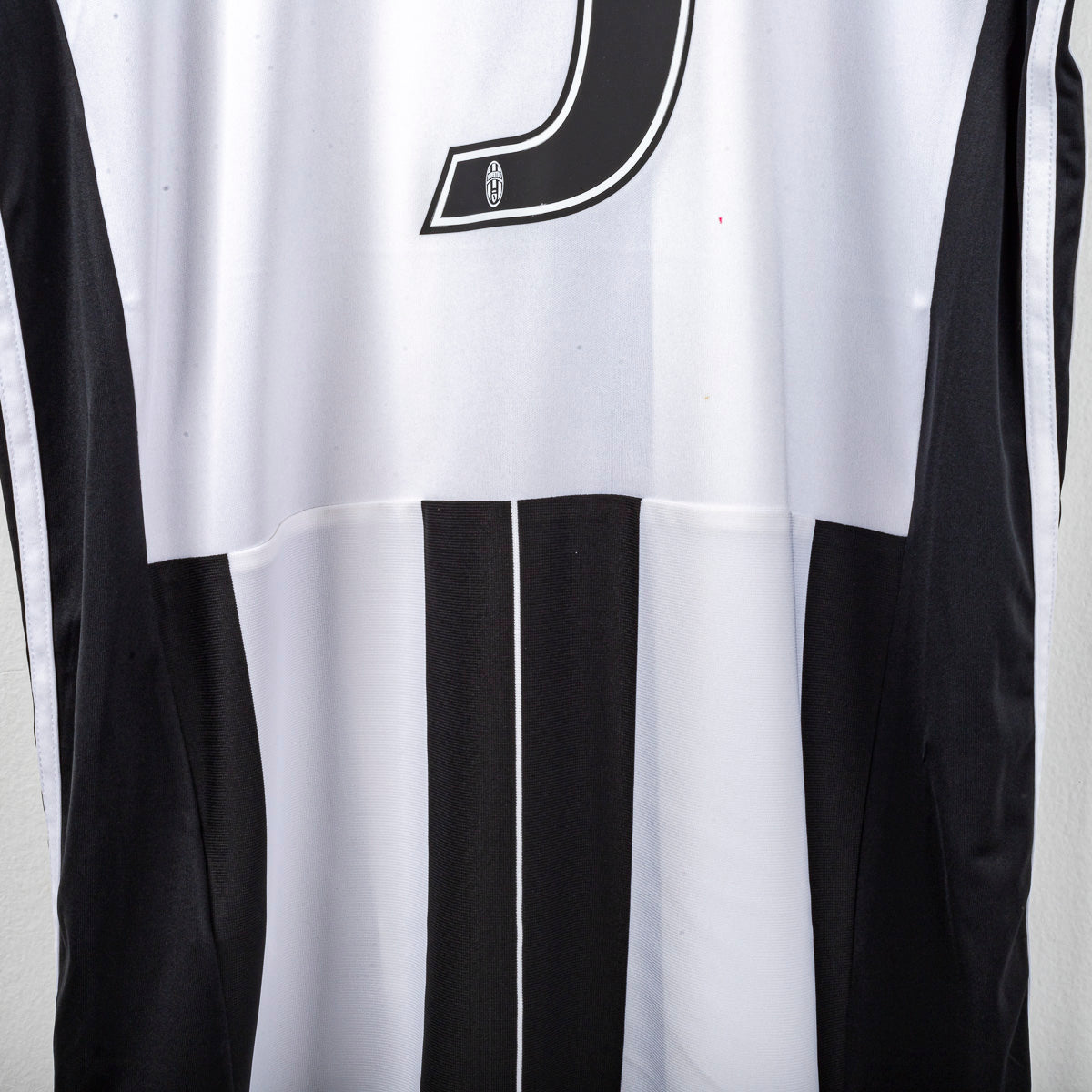 Maglia Home Juventus Adidas Jeep Higuain 9 2017/2018