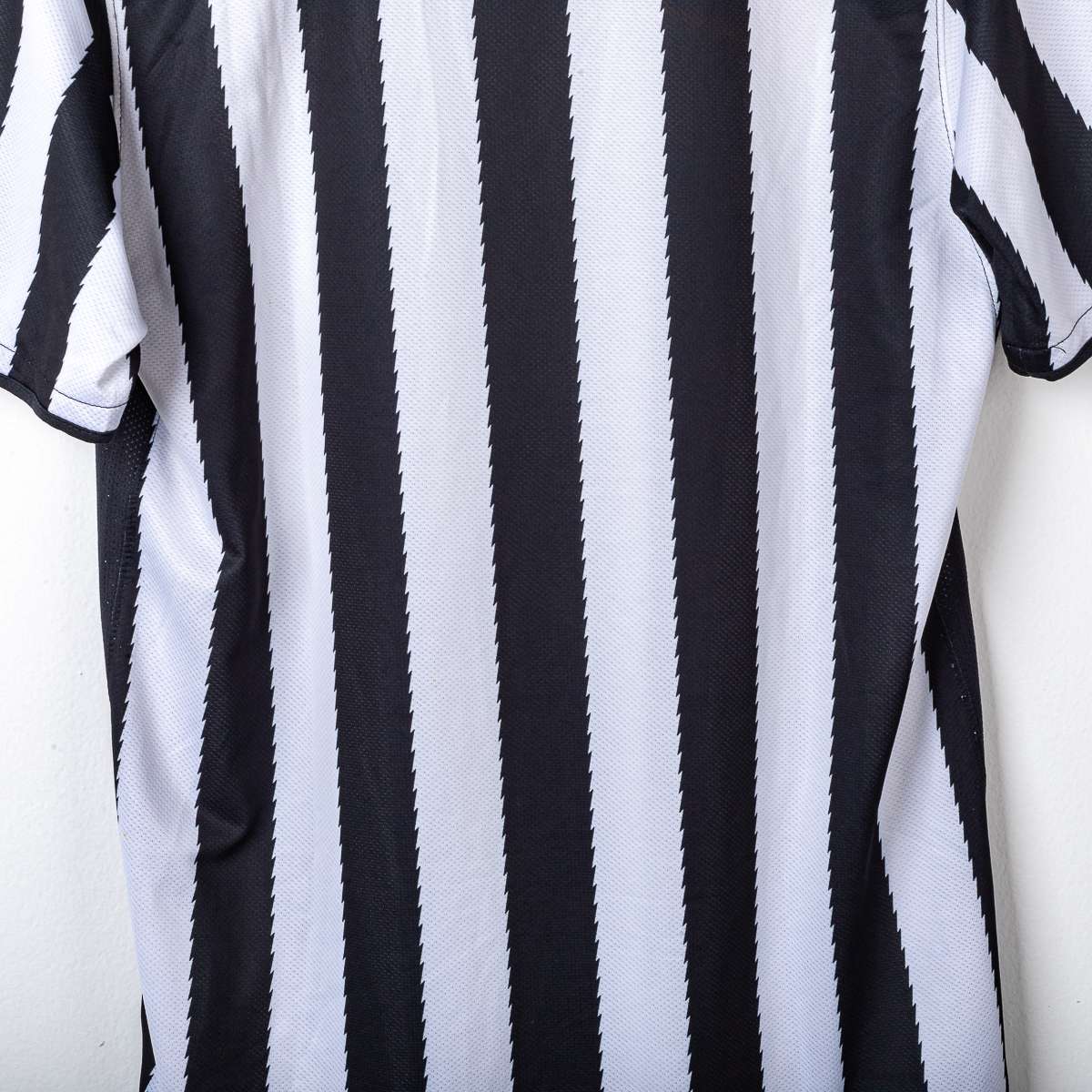 Juventus Nike BetClic 2010/2011 Home Shirt