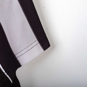 Juventus Lotto Fastweb Thuram 21 2002/2003 Home Shirt