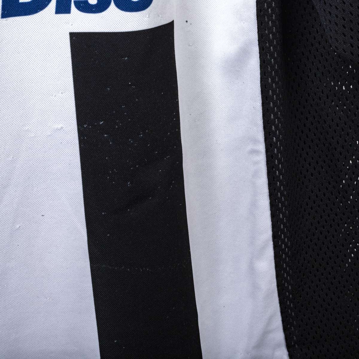 Juventus Kappa Home Shirt Sony Davids 26 1997/1998