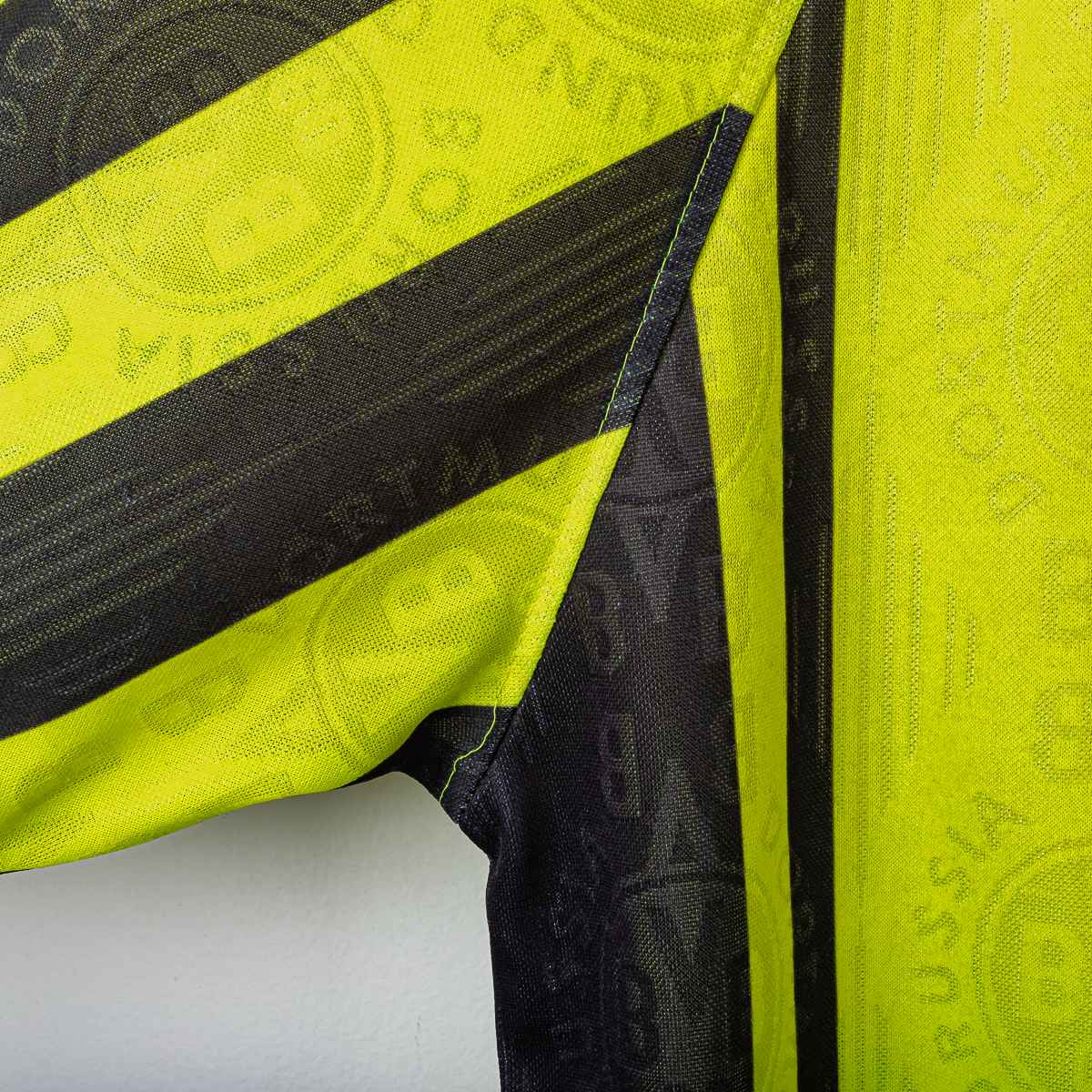 Borussia Dortmund Nike 1996/1997 Home Shirt