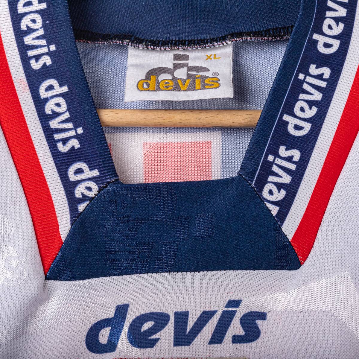 T-shirt allenamento crotone devis 1998/1999