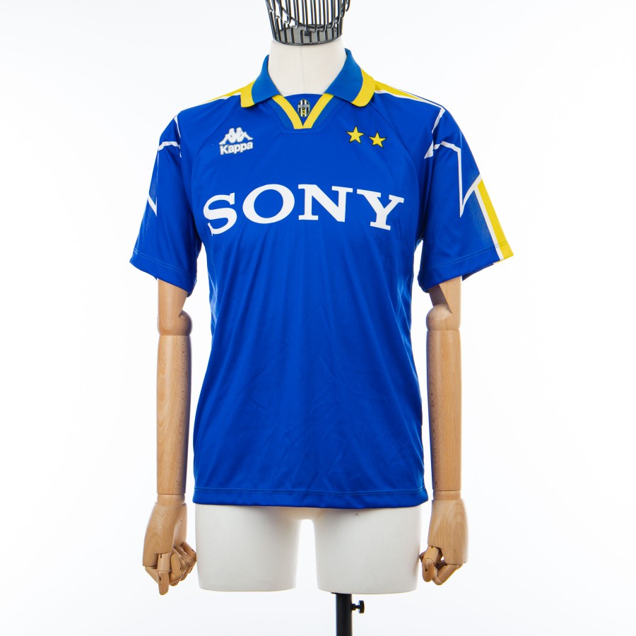 1996/1997 Juventus Kappa Sony Away Jersey
