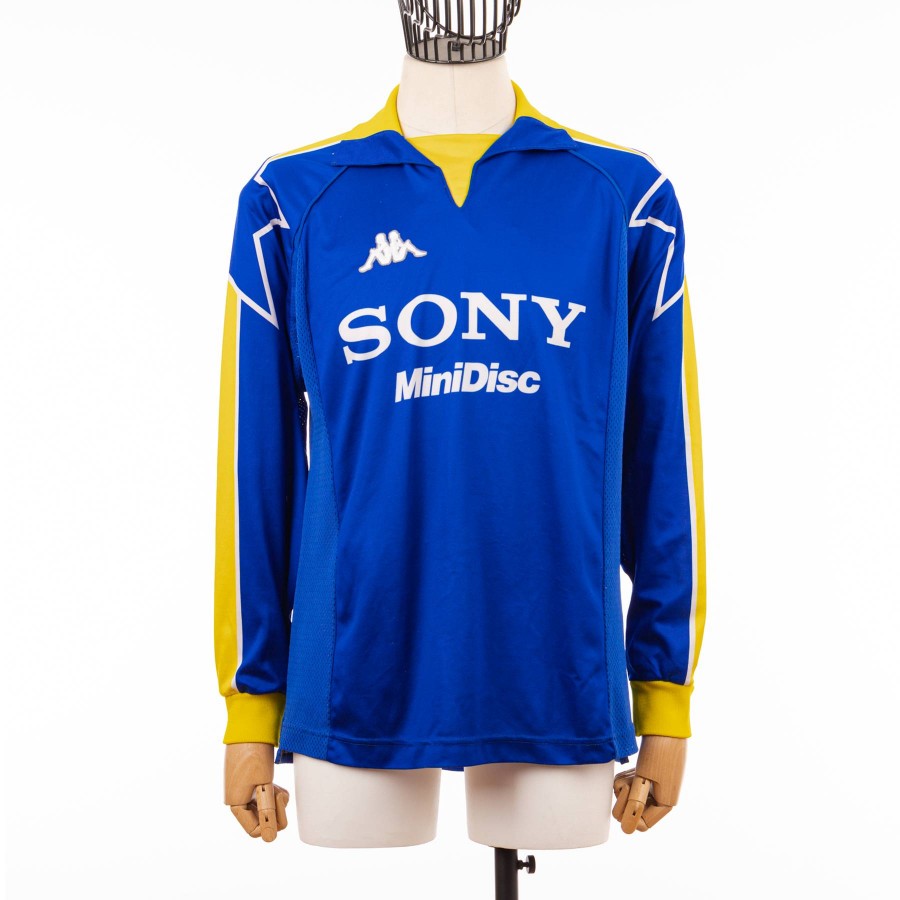 1997/1998 Juventus Kappa ls away jersey