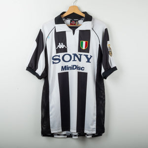 Maglia Home Juventus Kappa Inzaghi 9 1997/1998 by KAPPA - Home (2)