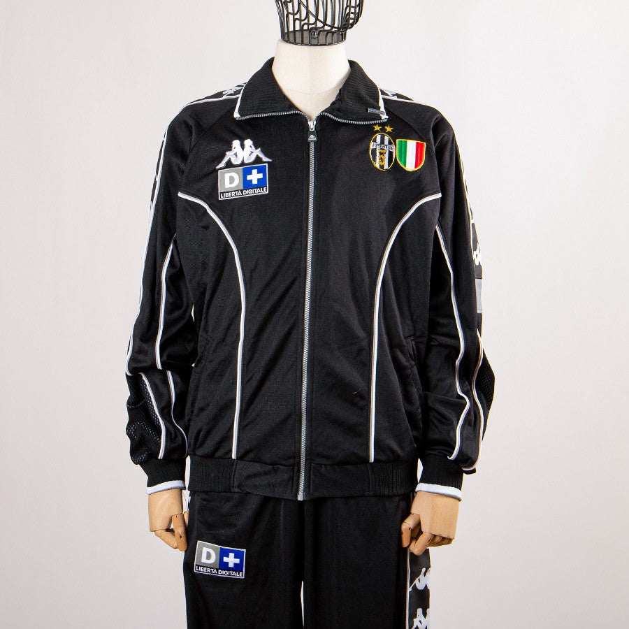 official Juventus tracksuit, sponsor Kappa