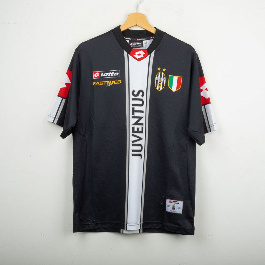 Juventus Lotto Fastweb 2002/2003 Training Kit