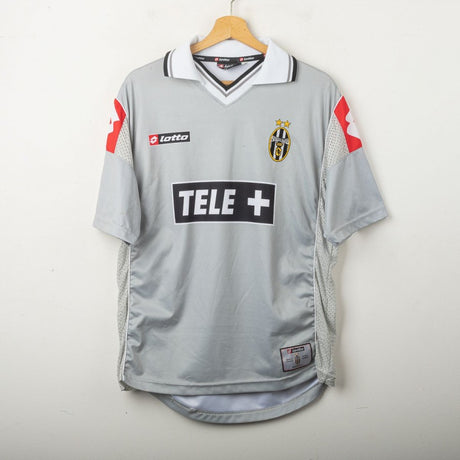 Maglia Away Juventus Lotto Montero 4 2000/2001 by LOTTO - Home (2)