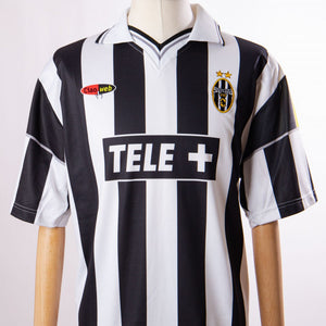 maglia home juventus lotto 2000/2001 montero 4 by LOTTO - Home (3)