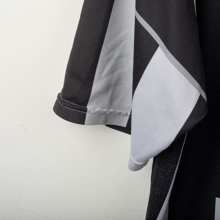 Maglia Home Juventus Lotto O'Neill 6 2000/2001 by LOTTO - Home (9)