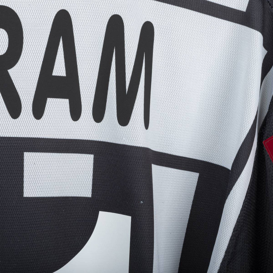 Maglia Home Juventus Lotto Thuram 21 2001/2002 by LOTTO - Home (15)