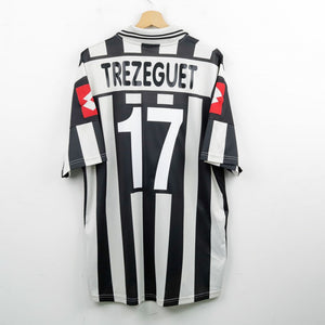 Maglia Home Juventus Lotto Trezeguet 17 2001/2002 by LOTTO - Home