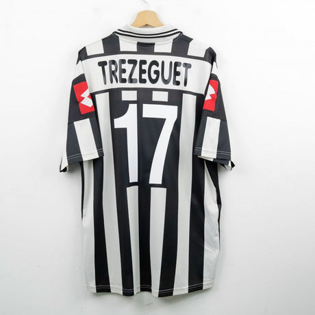 Maglia Home Juventus Lotto Trezeguet 17 2001/2002 by LOTTO - Home