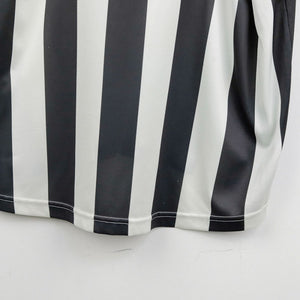 maglia home Juventus Thuram 21 2001/2002  by LOTTO - Home (9)