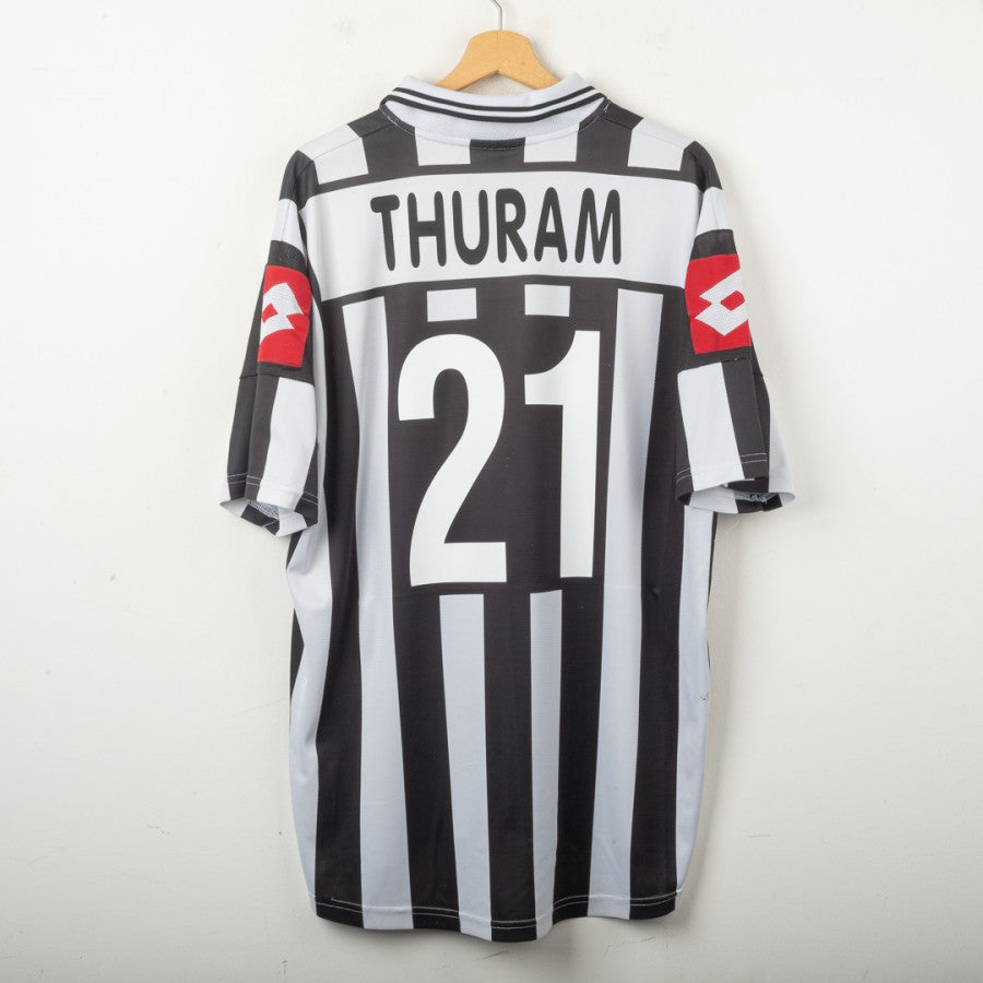 Maglia Home Juventus Thuram 21 2001/2002 by LOTTO - Home