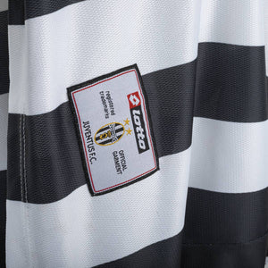 Maglia Home Juventus Trezeguet 17 2001/2002 by LOTTO - Home (20)
